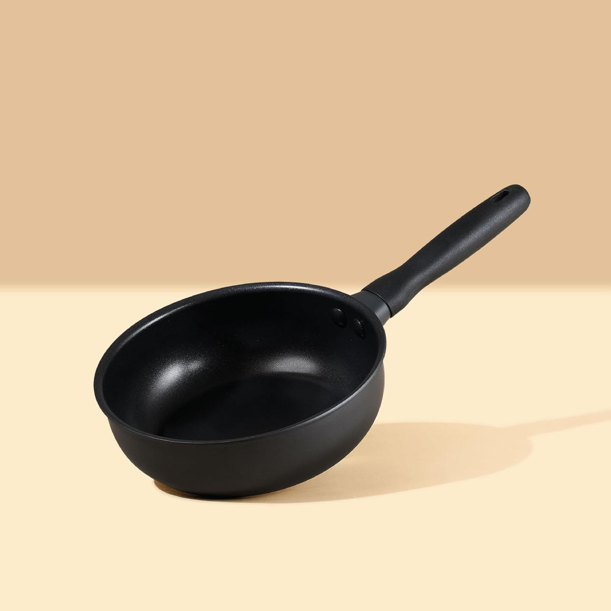 Meyer Midnight Hard Anodized Aluminium Non Stick Saucier Pan | 20cm/1.9L, Black