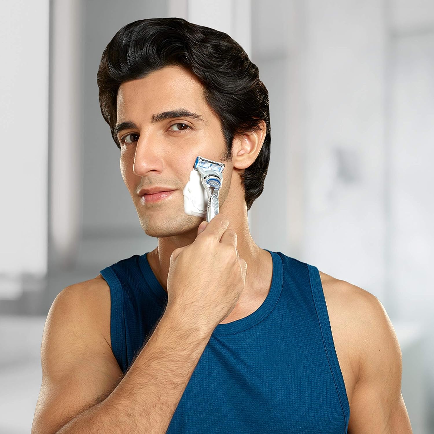 Gillette Classic Regular Pre Shave Foam - 196 g