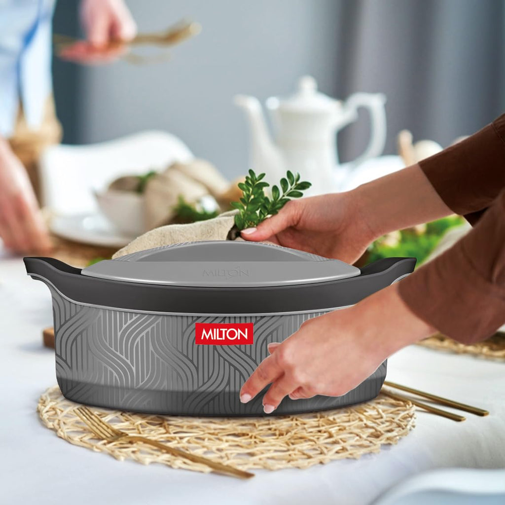 Milton Evoke Jr. Gift Set PU Insulated Inner Stainless Steel Casserole, Set of 3 (450 ml,850 ml,1240 ml), Grey
