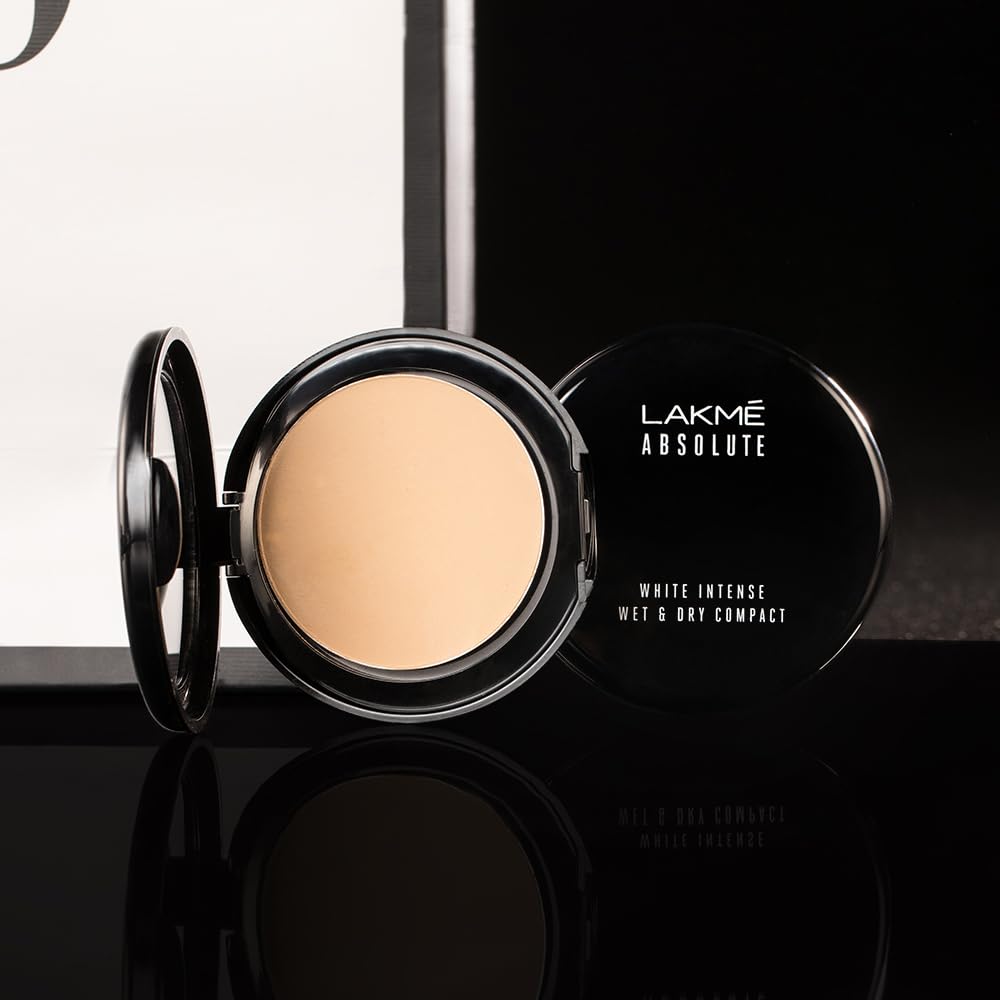 Lakme Absolute White Wet & Dry Compact Powder,9g