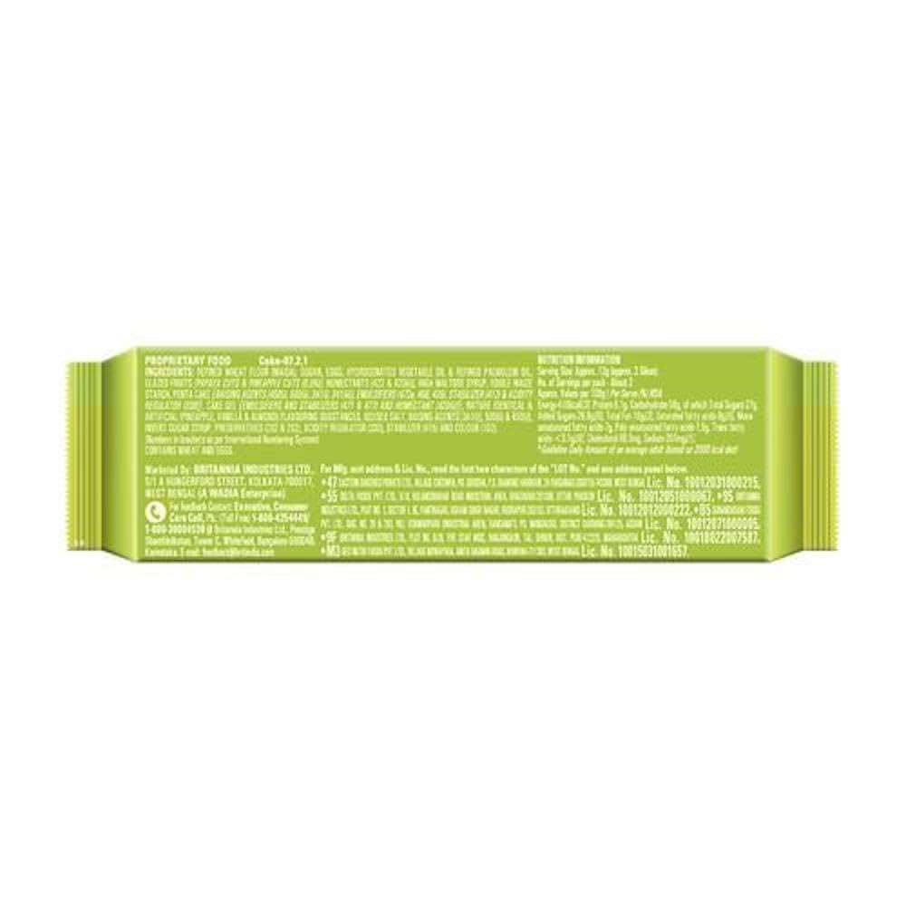 Britannia Cake Pineapple Plunge Cake, 30g