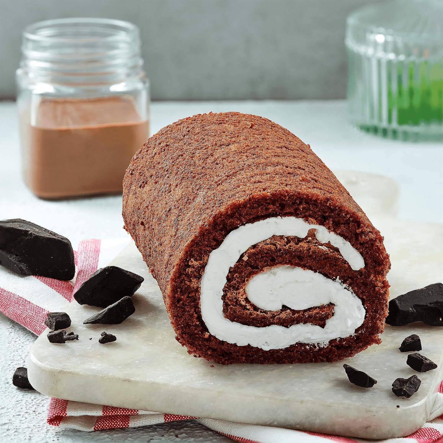 Britannia Cake Roll Yo! Choco Vanilla Swiss Roll,  27g