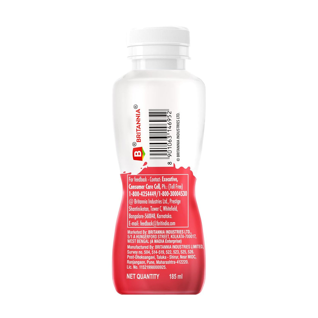Britannia Winkin Cow Thick Milkshake Strawberry Pet Bottle, 180 ml