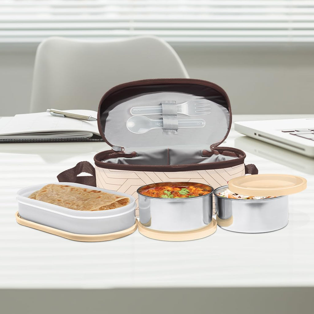 MILTON Executive Lunch Box  Plastic Container 450ml Beige