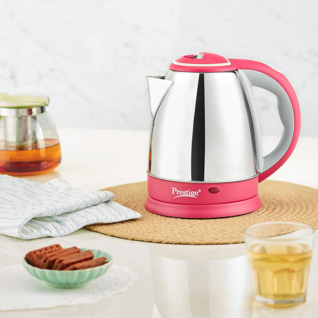 Prestige 1.5 Litre Kettle 1500-watts, Red