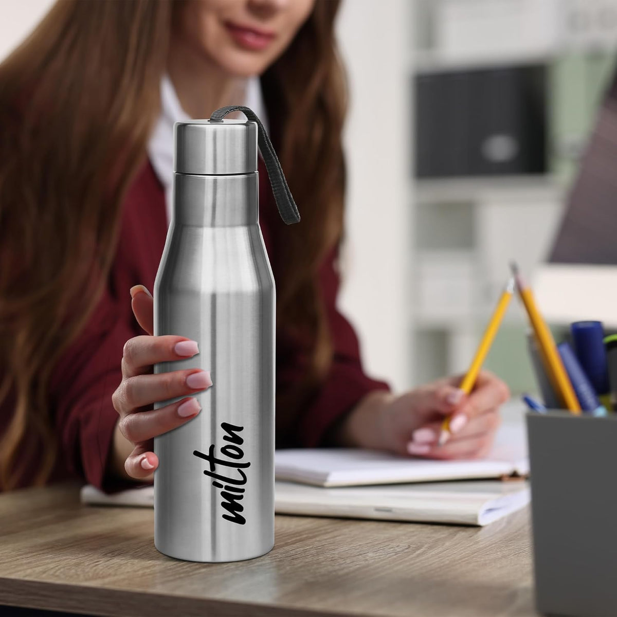 MILTON Super 750 Stainless Steel Water Bottle 650 ml, Single Walled, ISI Certified I Leak Proof Lid, Rust Proof I For School, Office, Gym I Silver